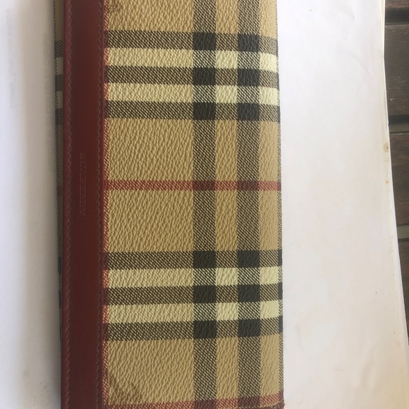 Burberry Wallet - Picture 1 of 7